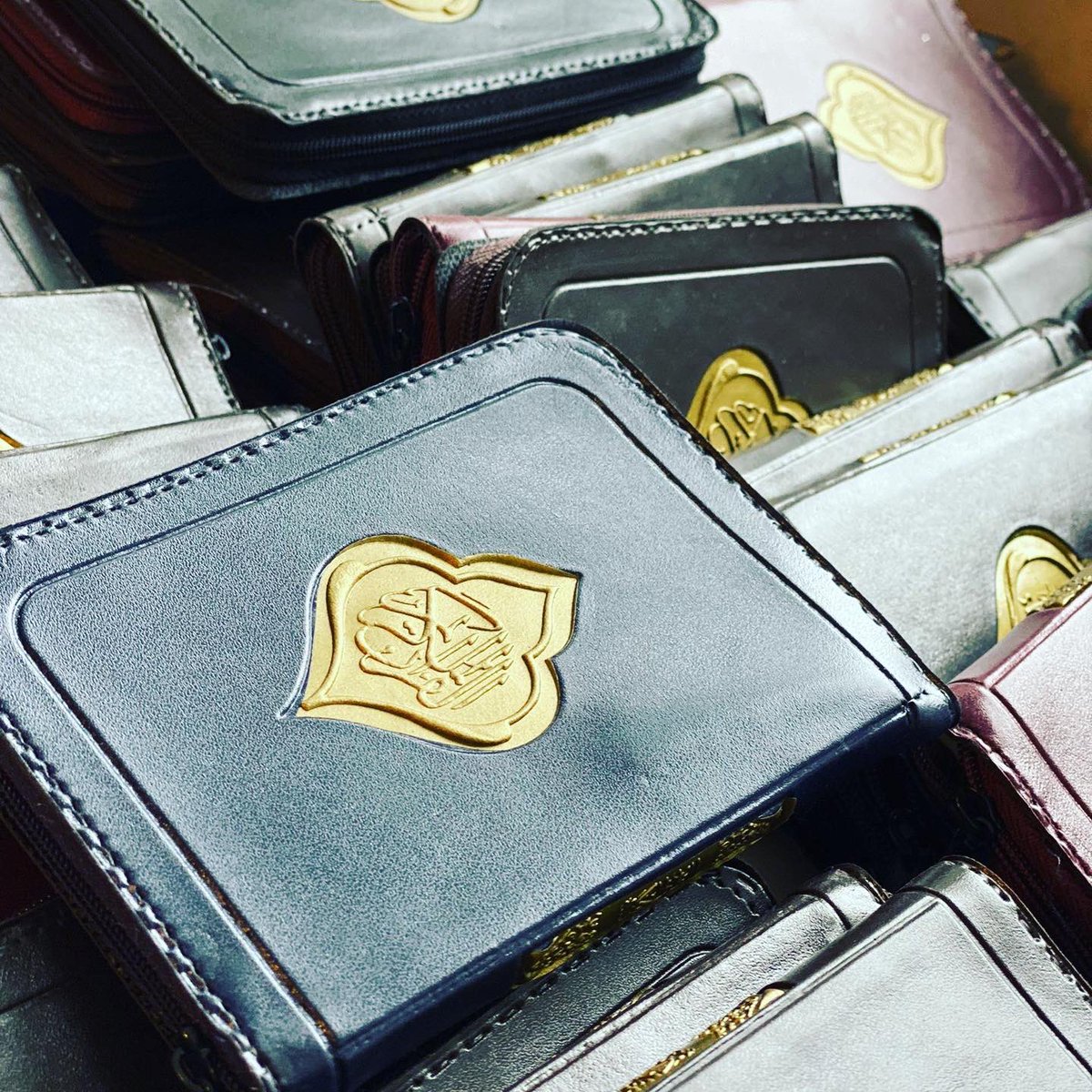 MuslimFoster's tweet image. We would like to sincerely thank @PFH_Humanity and their donors and volunteers for providing Qurans, Hijabs, Kufis, Prayer rugs, Traditional clothing and goody bags for Afghan Unaccompanied Minors! 
Learn more: PeopleForHumanity.net