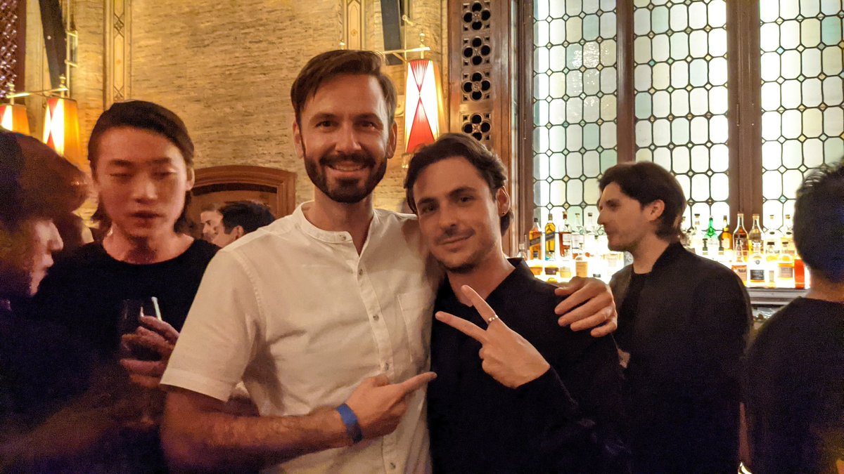 AdamDeanWozney's tweet image. Rekindled old friendships and made some new ones. 

@MessariCrypto #Mainnet2021 was a hell of a time. 

Looking forward to #Mainnet2022.