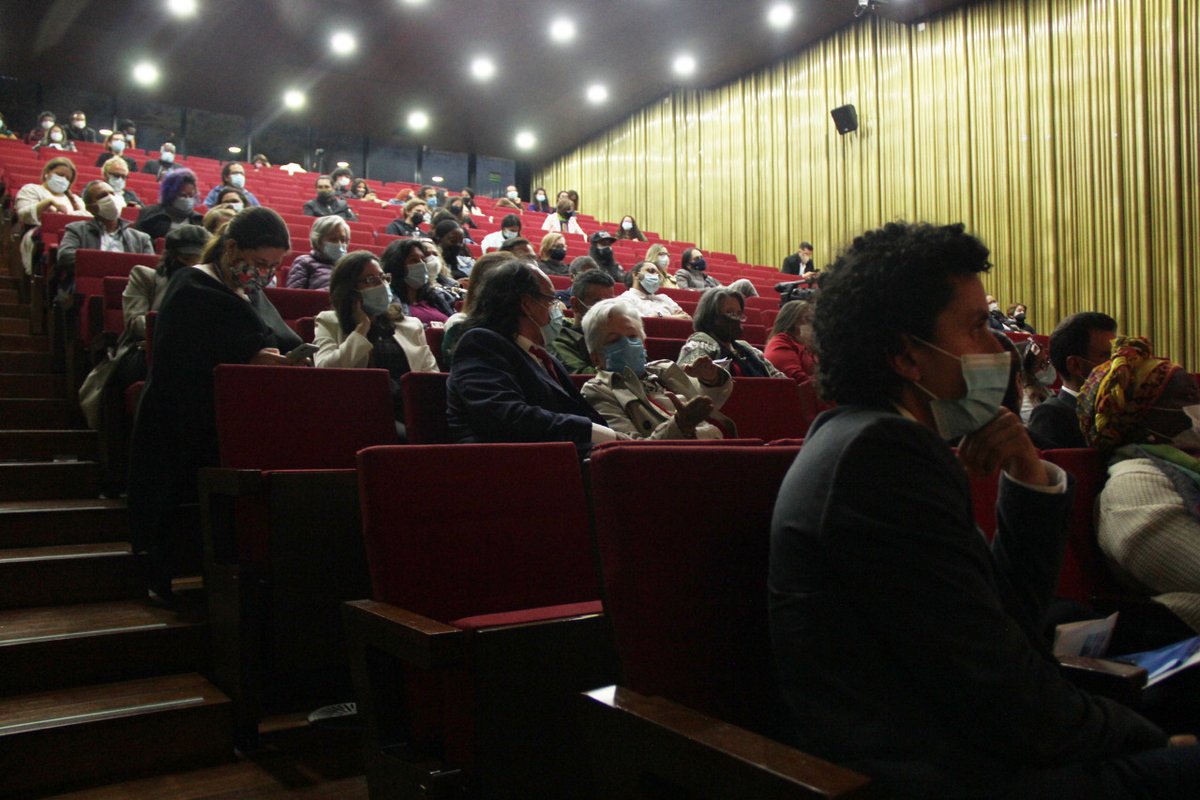 centromemoria's tweet image. Esta es una iniciativa de @cesarlopezmusic, productor de la Memoria Sonora para la Paz; la @FundacionPlan, con su proyecto #EmpoderArtePorLaPaz; el @foronacionalcol, @Otra_Escuela, y financiado por @SwedeninCOL @HelenaSuecia 

#memoriasonoraparalapaz #cauca #suarezcauca