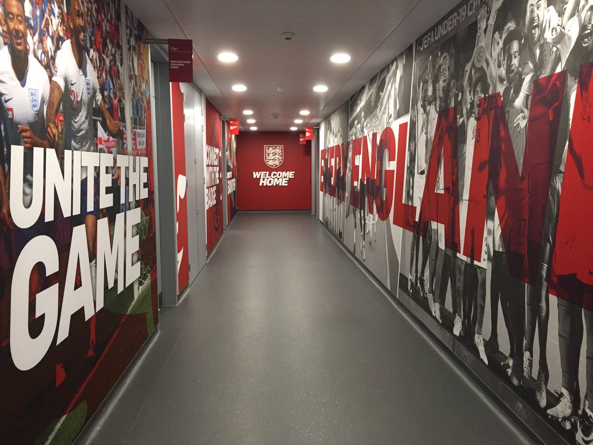 🏆 Congratulations to our <a href="/England/">England</a> Training Day trophy winners. Home <a href="/OfficialMOTM/">ManOfTheMoment</a> <a href="/stevethommo8/">Steven Thompson</a>, Away <a href="/OfficialMOTM/">ManOfTheMoment</a> Darren Brown and Moment winner Stephen Jackson. 

Well played guys! 👏👏👏