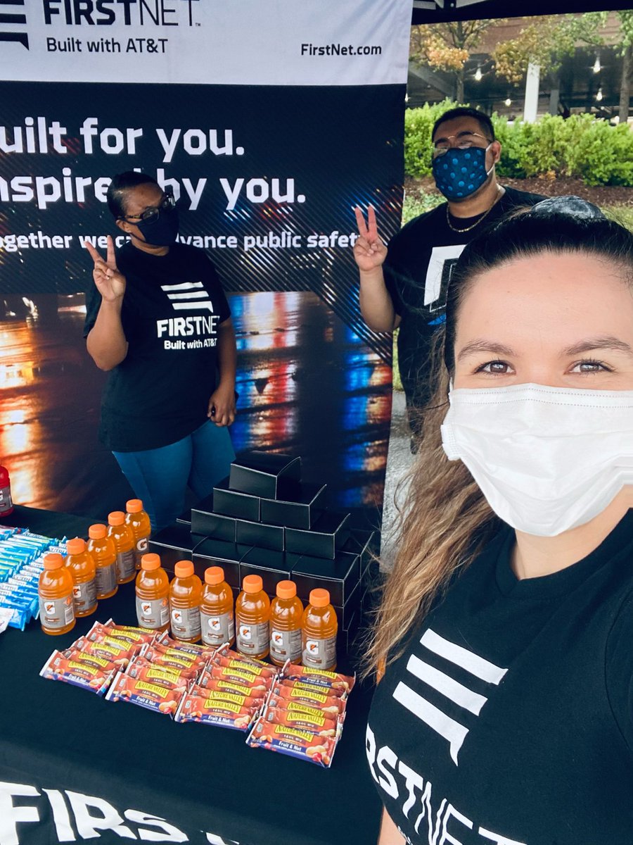 Miri_Tamayo's tweet photo. We will never stop supporting our officers, even in the rain!!! ☔️FirstNet Appreciation at the Mid-Atlantic Police Motorcyle Rodeo 2021 in McLean VA! Let’s Gooo!🚔🔥🔥🔥 @404girl @VinceLeaks @DaleB1 @KevinMoralesDMV @Keenoas13 @sandratt757 https://t.co/EBafZoxCLG