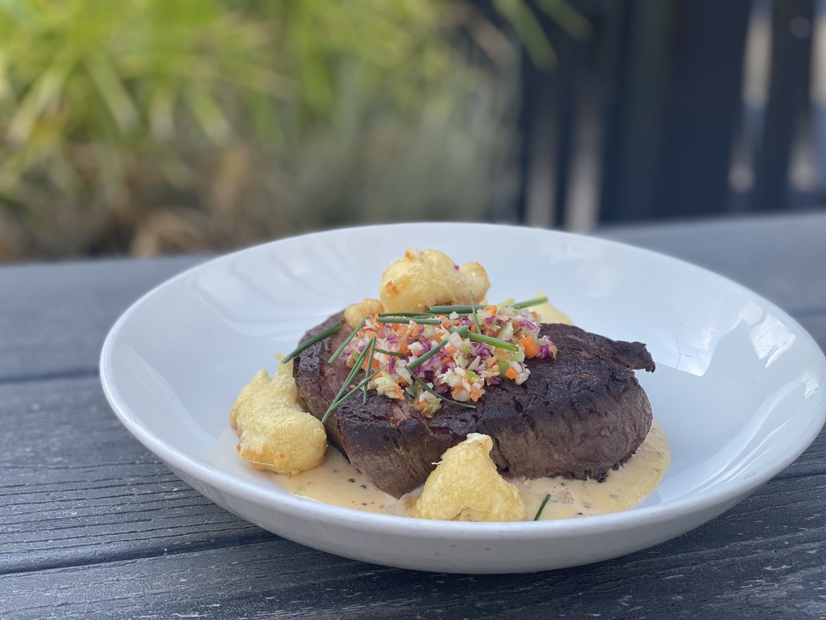 GreyGhost_Det's tweet photo. OH BABY! Filet Mignon with Alabama BBQ, fresh cheese curds and slaw. 🥩 #newnew #filetallday #fairwaypackingco https://t.co/rDqgs2zxvb