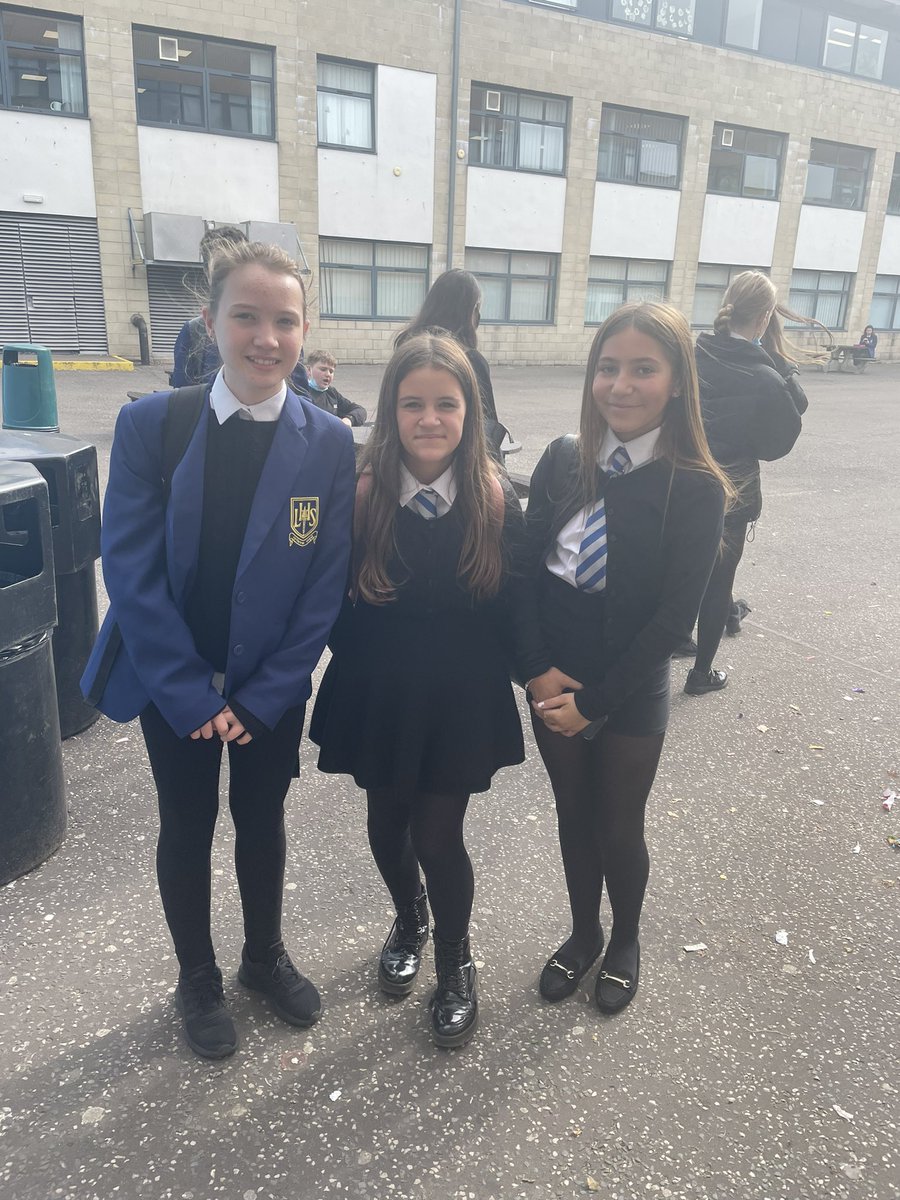 S5LHSYT's tweet image. Another one of our S2 STEM Academy group of girls absolutely buzzing about winning this afternoon! Well done! 👏🎊🌟🙌🤩