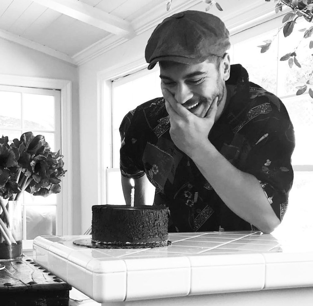 İyiki doğdun #çağatayulusoy 🎂💙