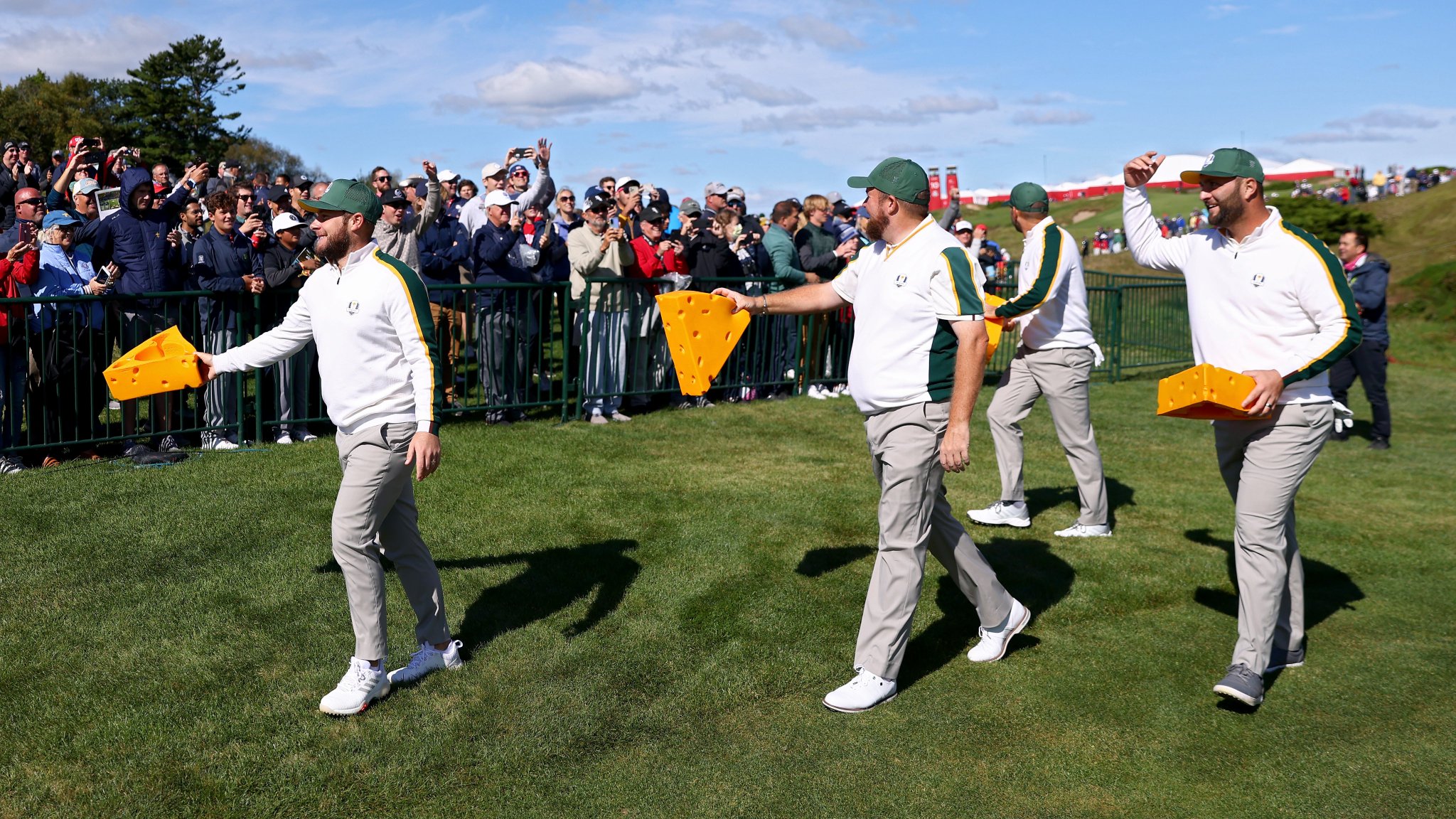 E_62e5fUcAMIc3H?format=jpg&name=large