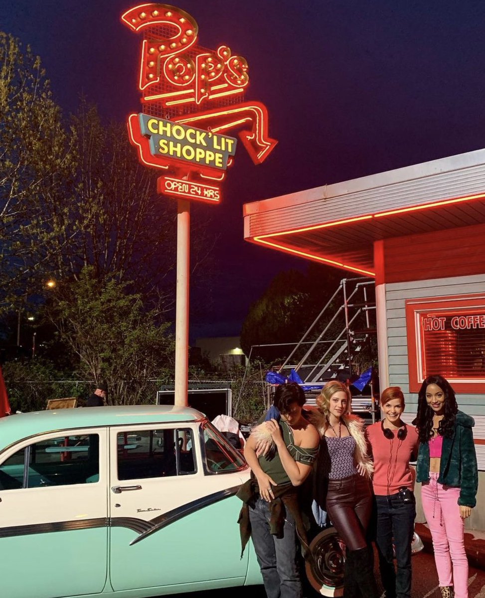 Luna 🤍✨ tweet media