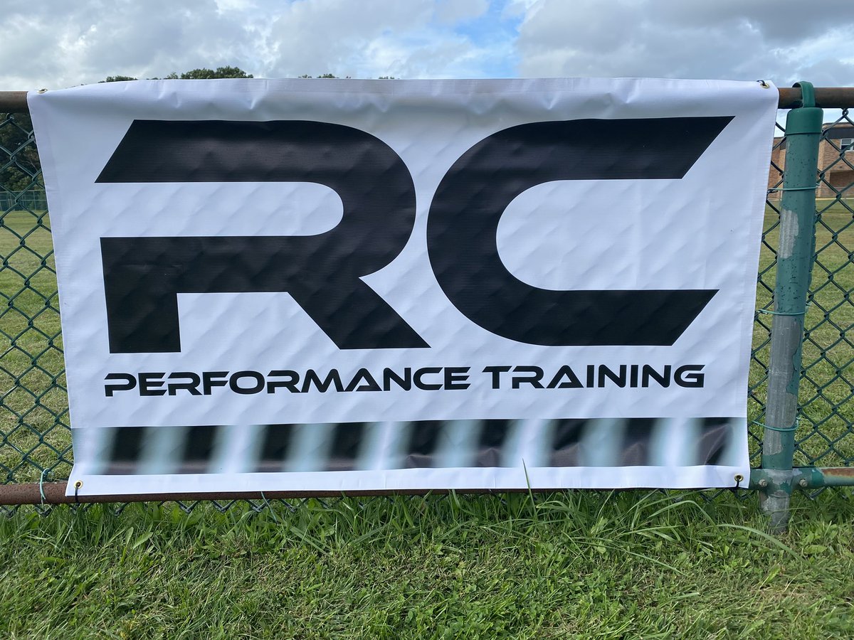 FTHS_Menssoccer's tweet image. Thank you to @TrainWithRC for your continued support to your former program, go Train with RC if you want to work with the best there is.
