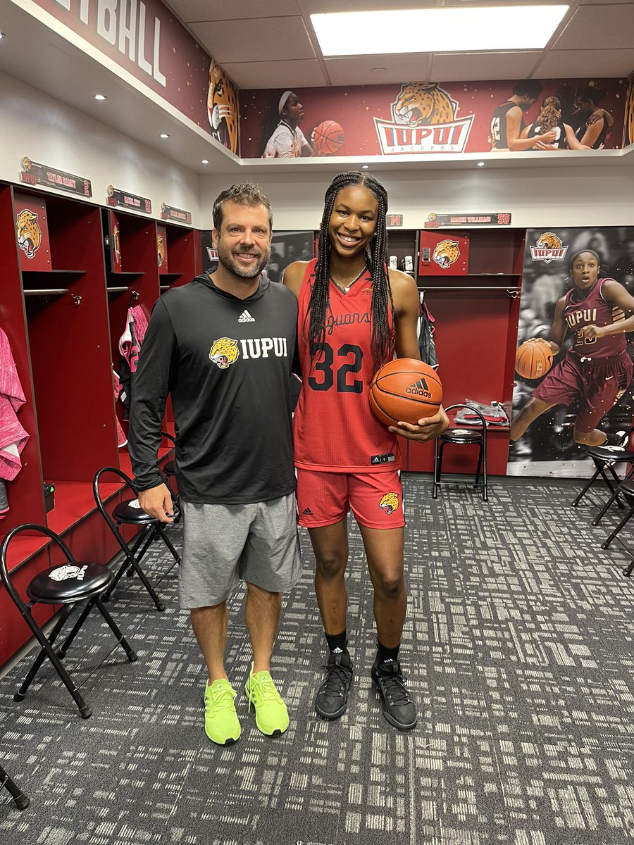 cristenc2005's tweet photo. After a great unofficial  visit,  I am blessed to receive an offer to continue my academic &amp; athletic career @IUPUI_WBB! Thank you @apthepark and the rest of the coaching staff for a great day!! ❤️🤍 https://t.co/0LdwFD4TIZ