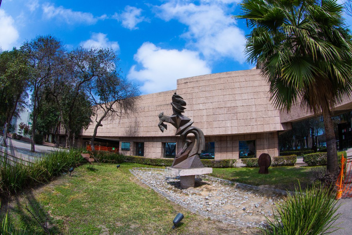 La emblemática comunidad de la <a href="/FARQ_UANL/">FARQ UANL</a> celebra hoy 75 años de forjar los cimientos para la transformación de miles de jóvenes que han trascendido por sus aportaciones a la edificación de una mejor sociedad. 

¡Felicidades, pegasos! #SomosUni