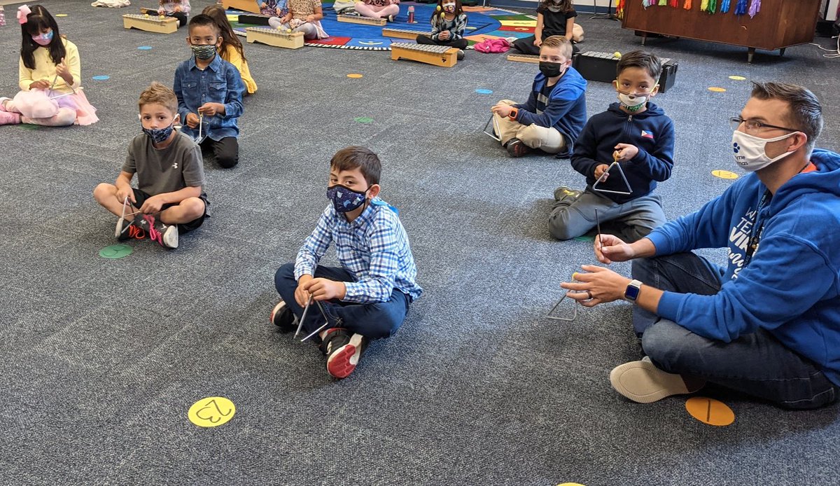 Emily Crutchfield (@ecrutchfield112) on Twitter photo 2nd graders enjoyed playing instruments to "The Blue Danube" today <a href="/WayneThomasscho/">Wayne Thomas School</a>. 🎵 Thanks for joining in @MrRodrigo5! <a href="/MrsKenar2/">Beth A. Kenar</a> <a href="/SraEdelson/">Gambol Edelson</a> <a href="/love2ndgrd/">Karen Elman</a> #wt112 #112leads #d112teachers 2nd graders enjoyed playing instruments to "The Blue Danube" today <a href="/WayneThomasscho/">Wayne Thomas School</a>. 🎵 Thanks for joining in @MrRodrigo5! <a href="/MrsKenar2/">Beth A. Kenar</a> <a href="/SraEdelson/">Gambol Edelson</a> <a href="/love2ndgrd/">Karen Elman</a> #wt112 #112leads #d112teachers
