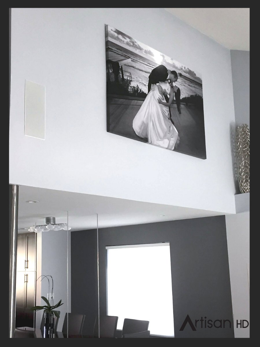 ArtisanHD's tweet photo. Celebrate your wedding every day of the year and today. Add a stunningly beautiful masterpiece of your f...
#artisanhd #artprinting #bestcolor #masterpiece #canvassprints #weddingphotos #artprint #homedecor #portraitartist #professionalphotographer #weddingphotographers #brides https://t.co/fGKG1JWII2