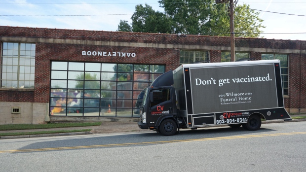 'Funeral home' ad spreads message for the unvaccinated ctvnews.ca/health/coronav…