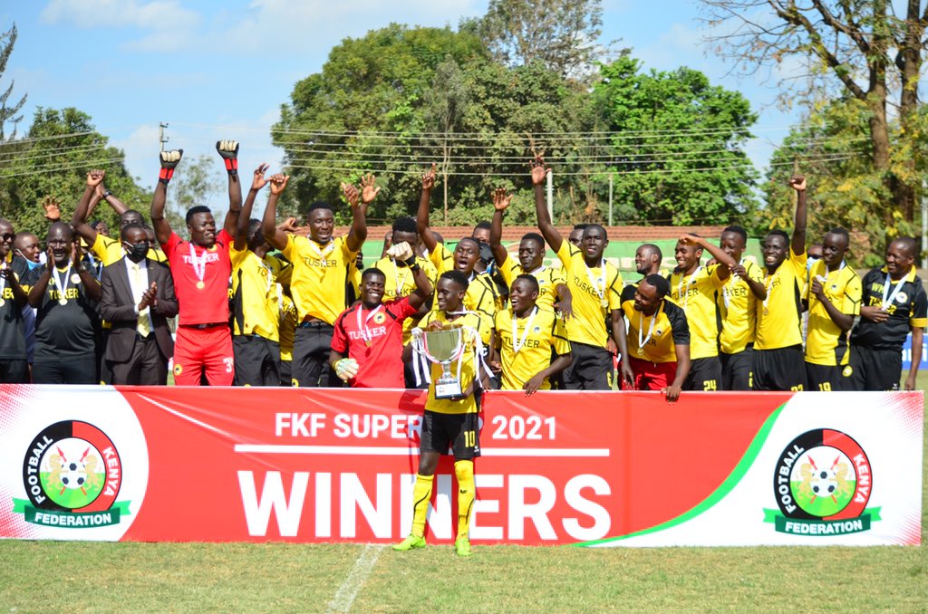 Misunderstoods0's tweet photo. FKF Premier League champions Tusker @tusker_fc beat the FKF Betway Cup winners Gor Mahia @OfficialGMFC 8-7 on penalties after a 1-1 draw in the Super Cup played Today at Thika SubCounty stadium .
The FKF Super Cup is the official curtain raiser for the 2021/22 season.
#FKFPL https://t.co/WkHvf6jxjP