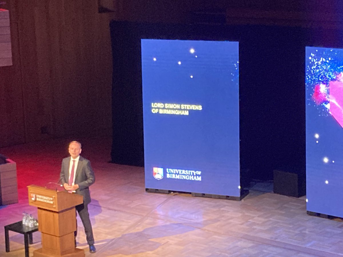 news_ub's tweet photo. Lord Simon Stevens of Birmingham the former @NHS Chief Executive delivers the keynote at the UAM. https://t.co/3gCGzNLbpn