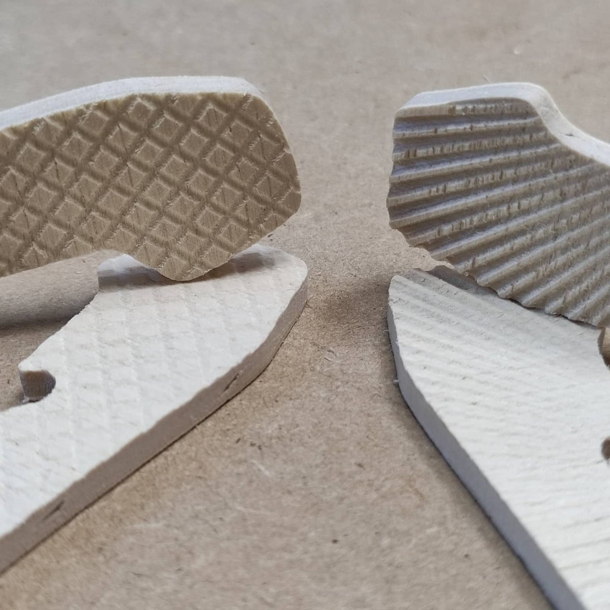 Grafisoft_ES's tweet image. Fin de las pruebas de 3d pattern. No ha estado mal para aprender cosas tanto de diseño en Fusion360 como en el CAM. Ahora a otra cosa🥳🥳

#diy #maker #3dpattern #test #fusion360