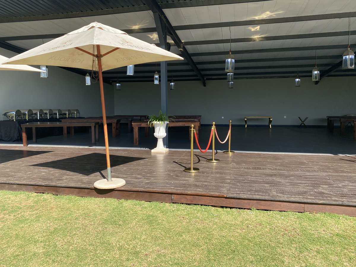 FunctionImages_'s tweet photo. A sho’t left to Johannesburg for a wedding! 🤵🏿‍♂️❤️👰🏾‍♀️   Congratulations to the newly weds🥰 

#Johannesburg #wedding #love #destinationevents https://t.co/CYEbh44CHp