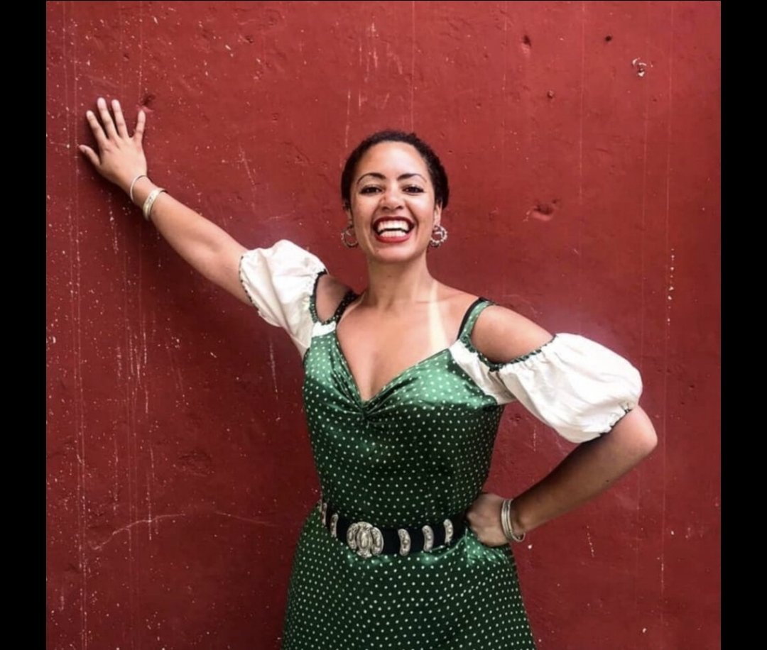 🌟What has Backstage Niche been up to?🌟 

Lyric Hammersmith: Autumn Technical Theatre Course 🎭🎛💡📝💃🏾🛠 <a href="/LyricHammer/">Lyric Hammersmith Theatre</a>

We have had our first workshop today with Costume Designer Kinnetia Isidore, who is also working on their panto of Aladdin this year! 👖👗👔🥻🎽💃🏾👚