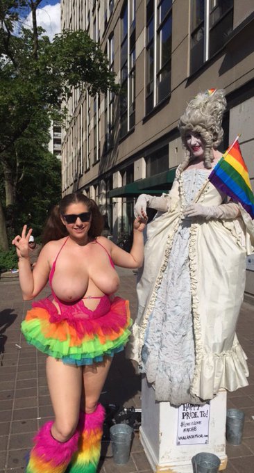 Pride Toronto https://t.co/lA3nnu0KrI