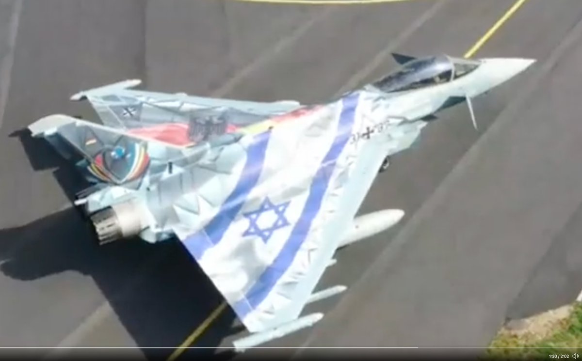 There he is: @Team_Luftwaffe @eurofighter 'Eagle Star' for #BlueFlag21 #IAF #Team_Luftwaffe
(this scheme is real... photos taken from the video below)
#aviationdaily #avgeeks #aviationnews #Eurofighter #Luftwaffe #Israel #Germany @IAFsite