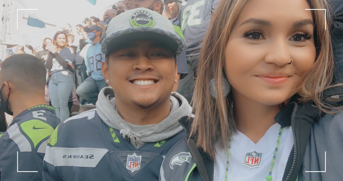 emmaleighjune's tweet photo. Had the best time ever celebrating this ugly boy at the game for his 23rd birthday 😍💚💙🤍 https://t.co/SCMZzgF6Ix