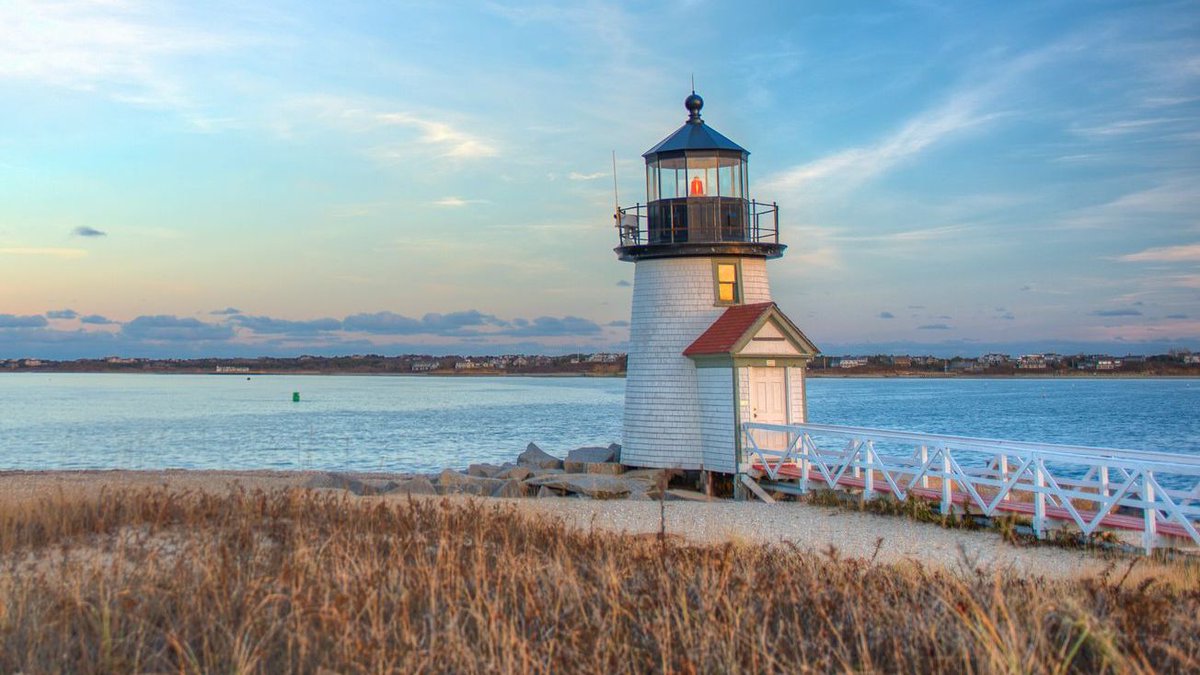 Where your journey ends and adventure begins. Ready to 'fall' in love with Cape Cod this autumn? bit.ly/seacrest-offers