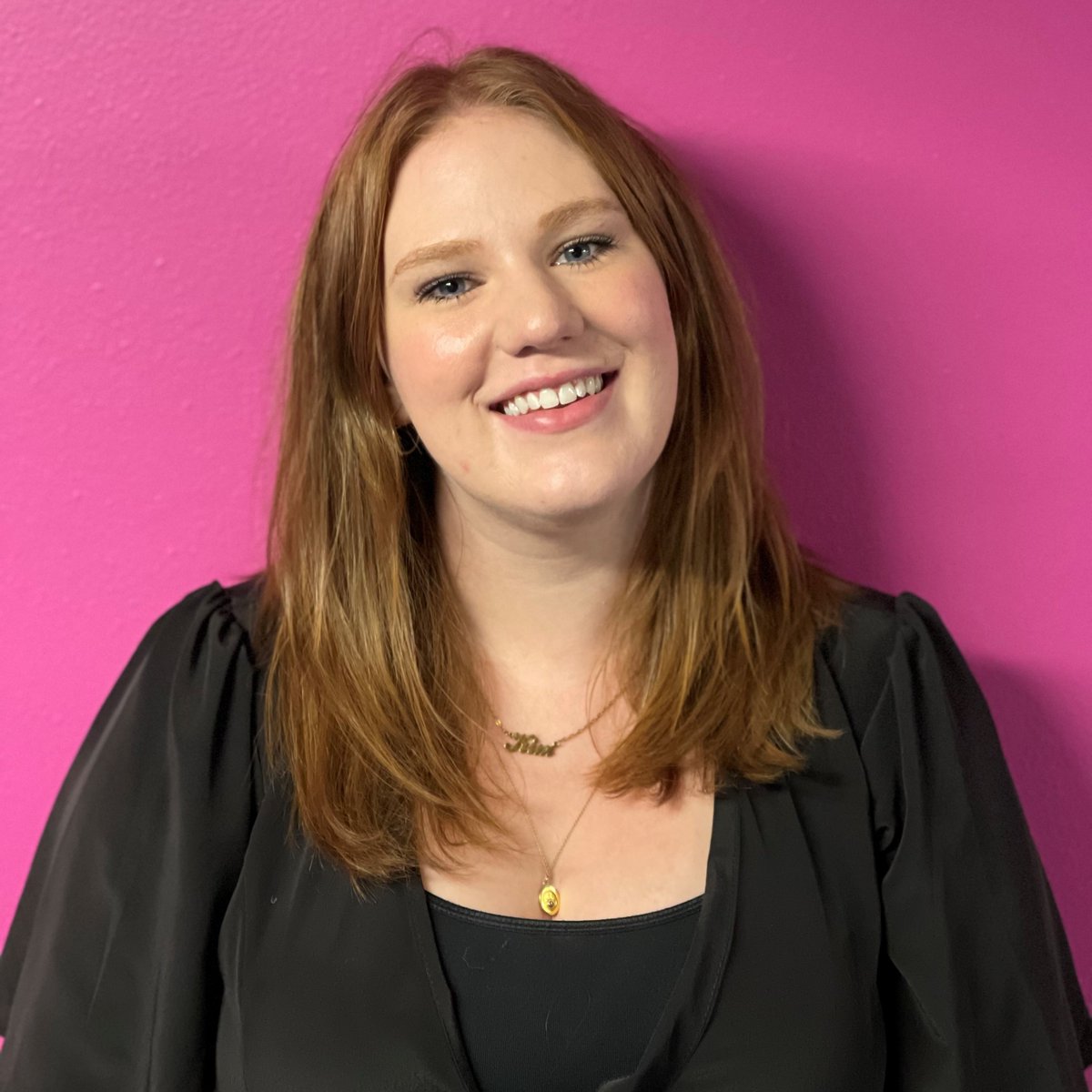 Ruby_Porter's tweet image. Meet Kim! She is our newest digital marketer. She works on social media, SEO, blogs, and more. In her free time, she enjoys baking, playing music, and snuggling with her cat, Maisie. Welcome to the team, Kim
ow.ly/IBsv50GdYFe 
#digitalmarketing #employeespotlight #newhire