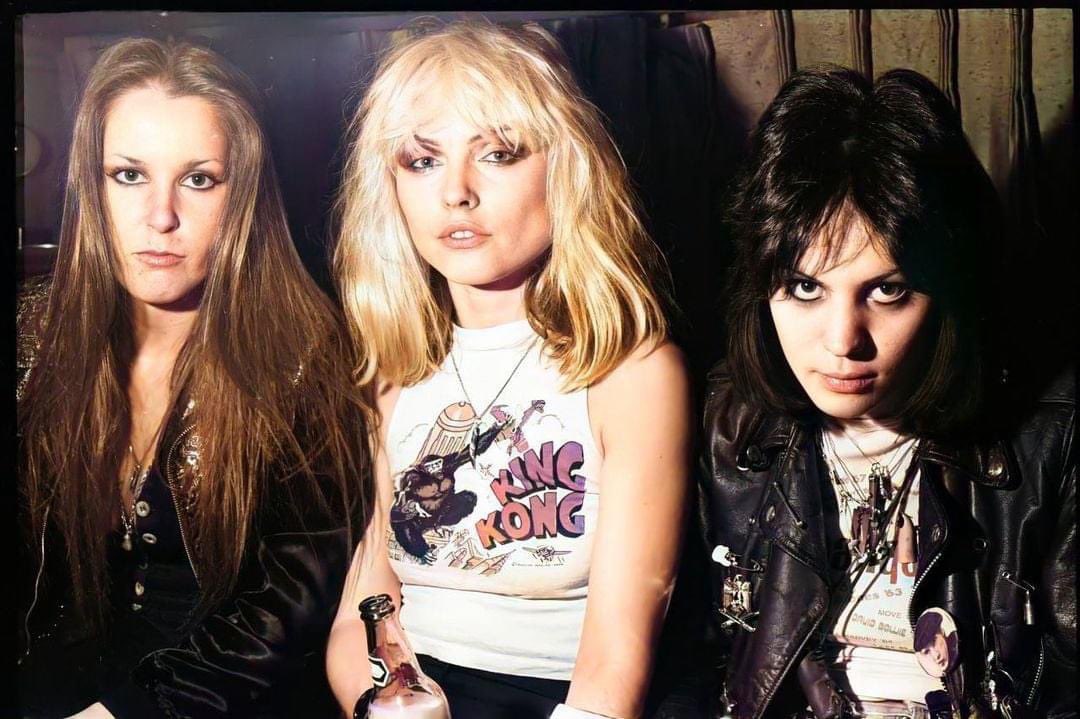 Happy birthday
Joan Jett!   