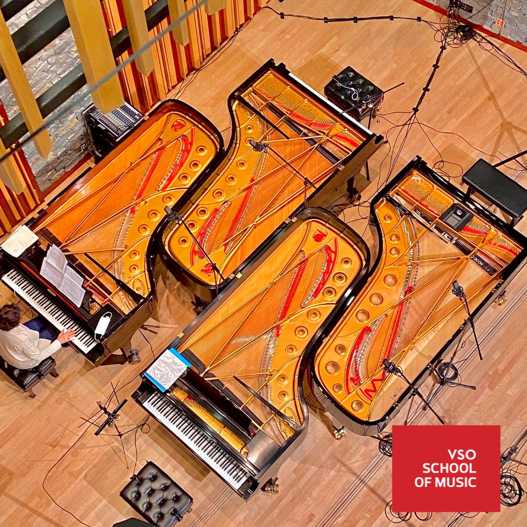 What an exciting moment. Last Wednesday, Sept 15,  we had our first Pyatt Hall performance with a 𝐋𝐈𝐕𝐄 audience in over a year from the wonderful @yarilomusic!

The performance consisted of four 9' grand pianos 🤩

#music #art #musician #artist #piano #livemusic

🎹 🎹 🎹 🎹