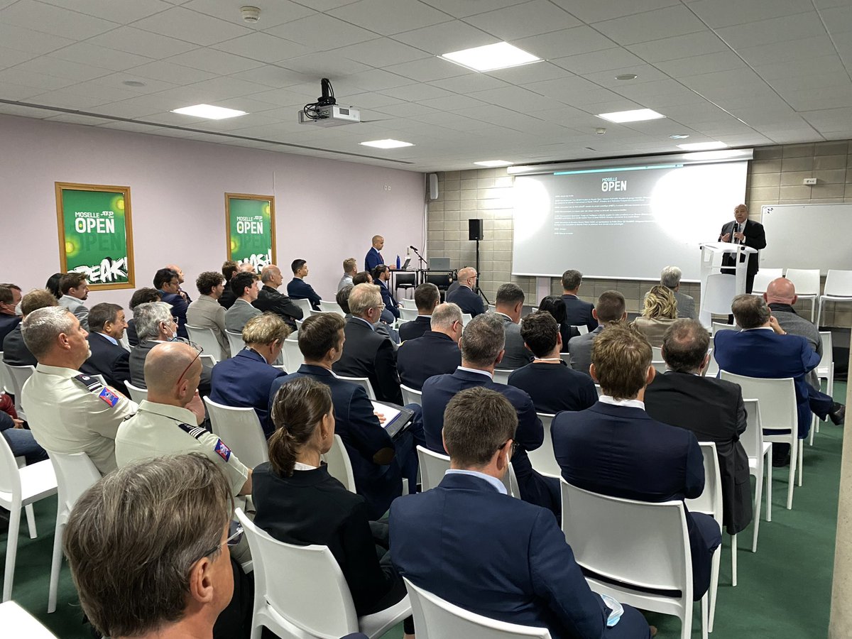 ffspsecurite's tweet image. 🎾À #Metz, le @GroupeH2s a rassemblé de nombreux professionnels, à l’occasion de l’Open de Moselle, pour présenter des #innovations  de #sécurité. Échanges riches sur les enjeux #cyber, #drones et analyse vidéo. De l’expertise partagée naît la confiance !