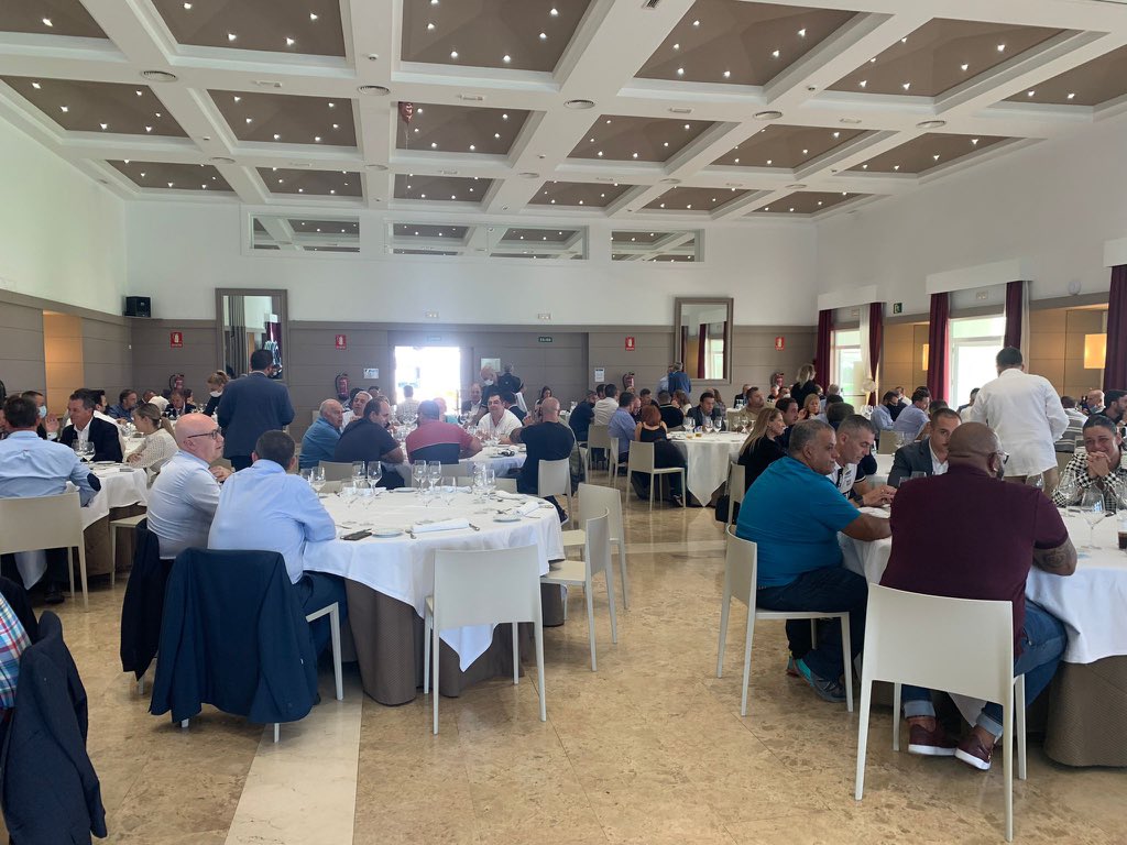 TecnausaRec's tweet photo. Encantados de haber colaborado en la fantástica comida de @Comatel1 
Como siempre un gran evento!!! https://t.co/16wAomTGo6