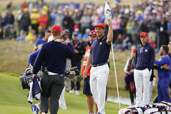 Tee To Green tweet media