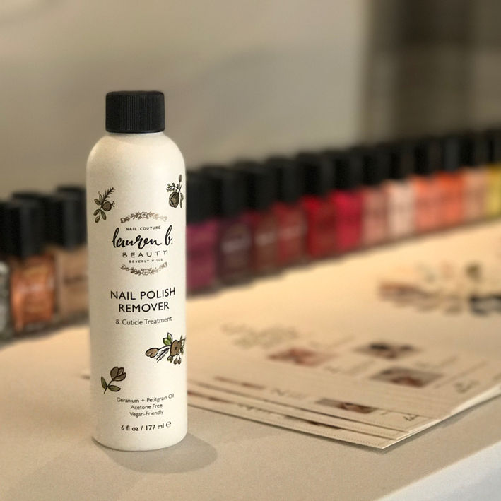 Drumroll please……..Its baaaackkkk! If you know you know. 

#laurenb #cleanbeauty #greenbeauty #7freenailpolish #beauty #luxurybeauty #veganbeauty #crueltyfreebeauty #mompreneur #girlboss #smallbusiness #indiebeauty #notd #handcare #curated