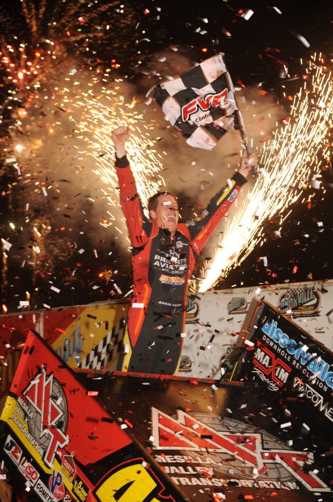 WorldofOutlaws's tweet photo. “I promise I won’t cry. It’s just a single frame from the Knoxville Nationals.”

The single frame: https://t.co/NwanQ4aRYI