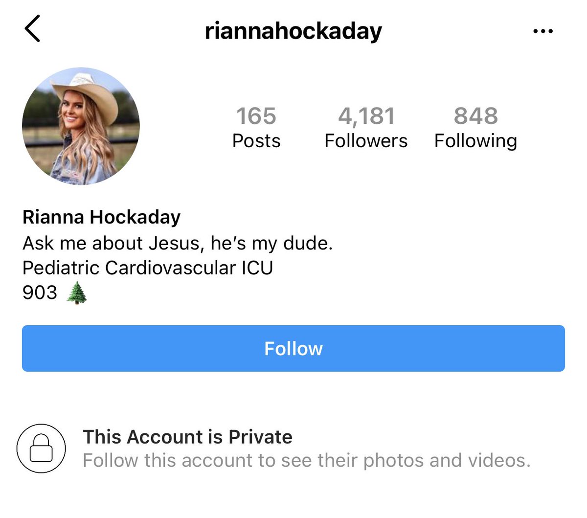 RealitySteve's tweet photo. Rianna Hockaday: 26, Dallas, Tx. Originally from Mount Pleasant, Tx. She’s an ICU nurse. https://t.co/rvxKiVP9YH