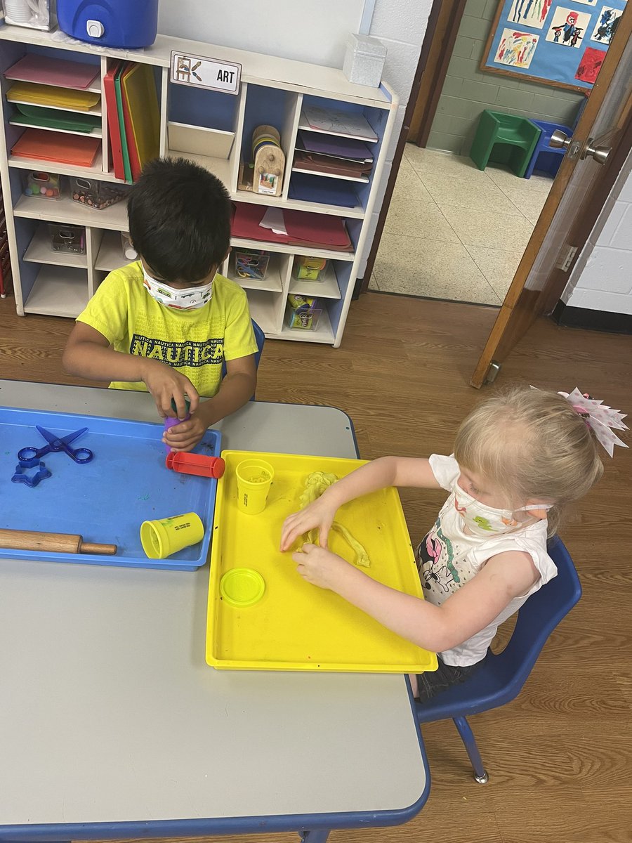 MainStreetCDC's tweet image. #Playing together or side by side; #creating something new or #exploring cause and effect. There’s no limit to the concepts to be learned during play.  #preschool #earlychildhoodeducation @nvaeyc