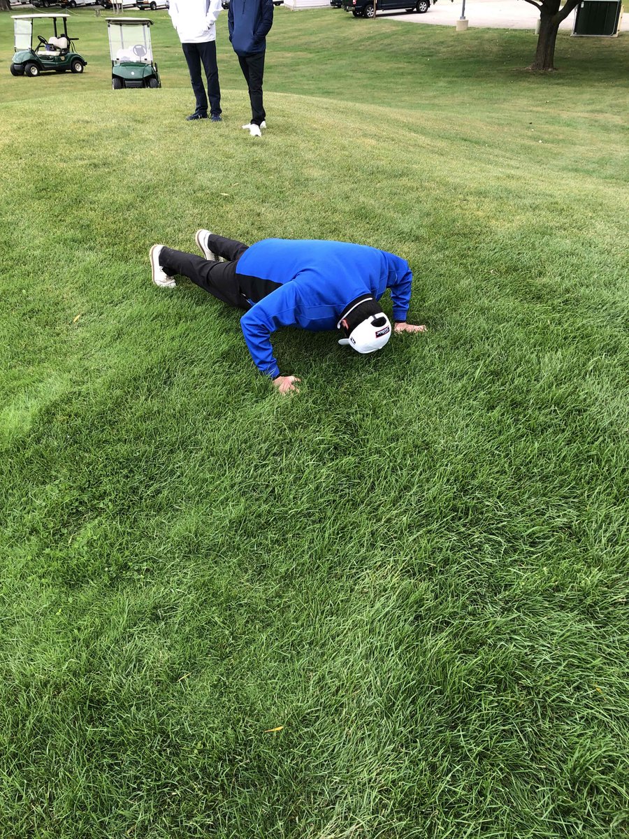 VHHS Boys Golf tweet media