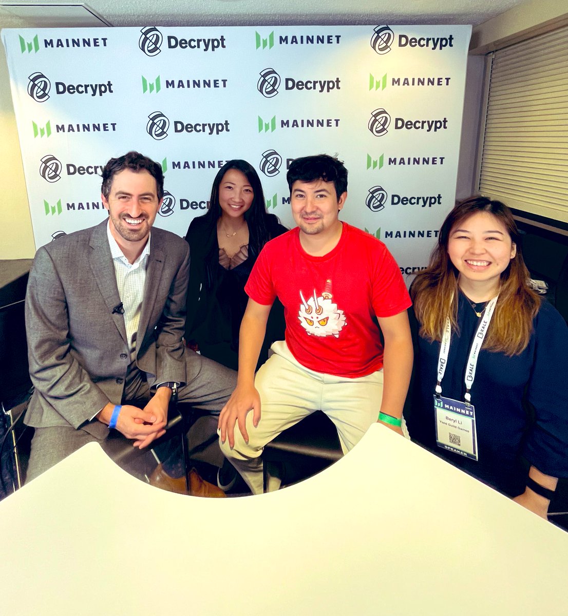 readDanwrite's tweet image. What a crew! @amytongwu @Jihoz_Axie @berylchavezli @AxieInfinity #Mainnet2021 #decryptingmainnet