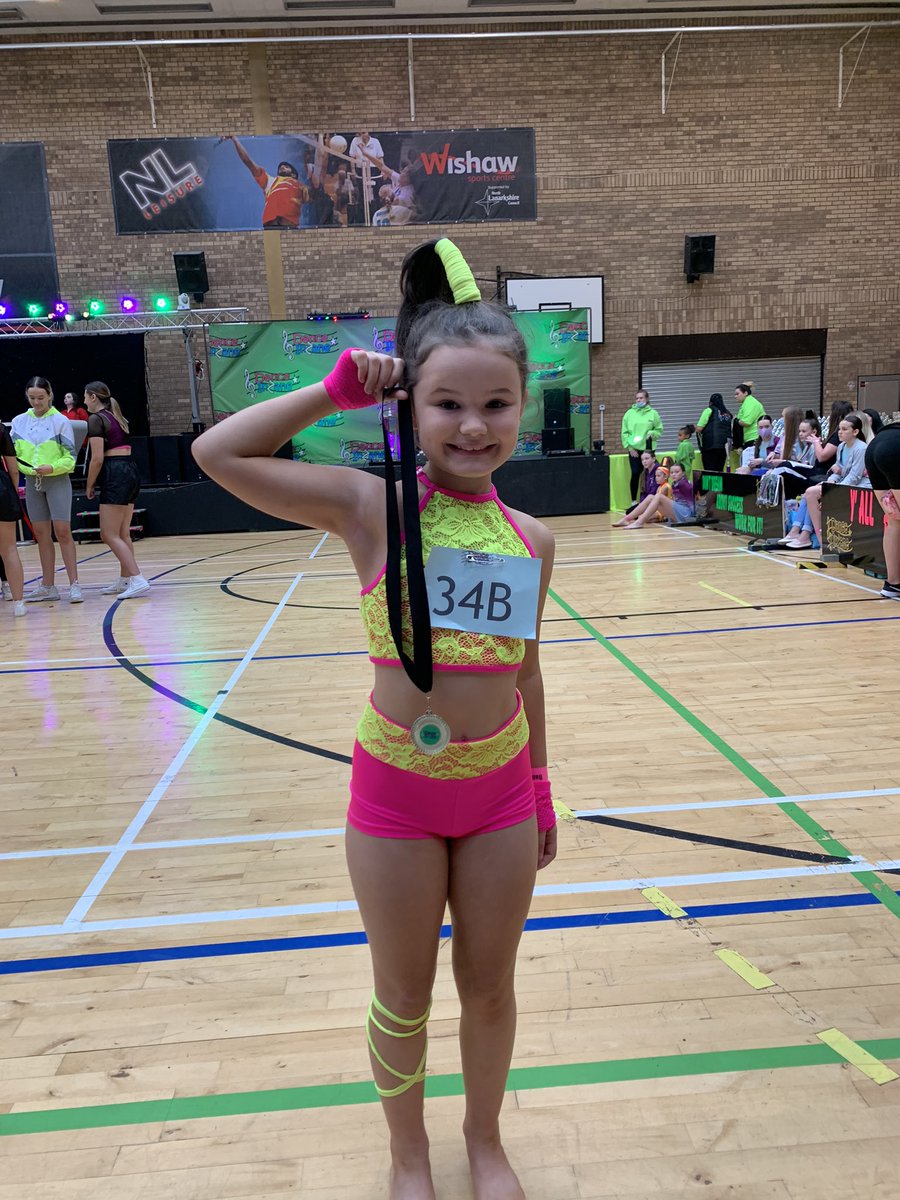 232Nikki's tweet photo. @MissRoss_5 some pictures form rubys first competition, what an amazing little star ⭐️ https://t.co/WHaBfJgFg6