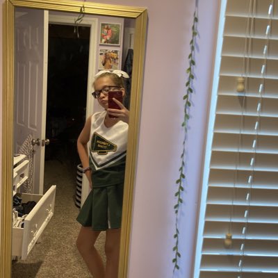 GraceDubas tweet media