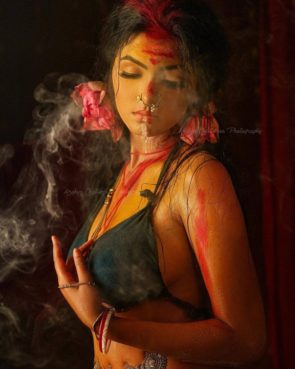 MadBoy_Callboy's tweet photo. #boudi
#BhabhiKiChudai
#bhabhi
#Hotwifeclub
#bongosundori
#sexy
#sareeseduction
#sareebeauties
#sareenavel
#sareelovers
#bongbeauty
#bongdiva
#bongcrush
#desibhabhi
#desigirls
#desiboys
#desiass
#desichut
#DesiBeauty
#BhabhiLovers
Hai meri param sundari.
Follow me
Rt for rt. https://t.co/M0lR25rkMq