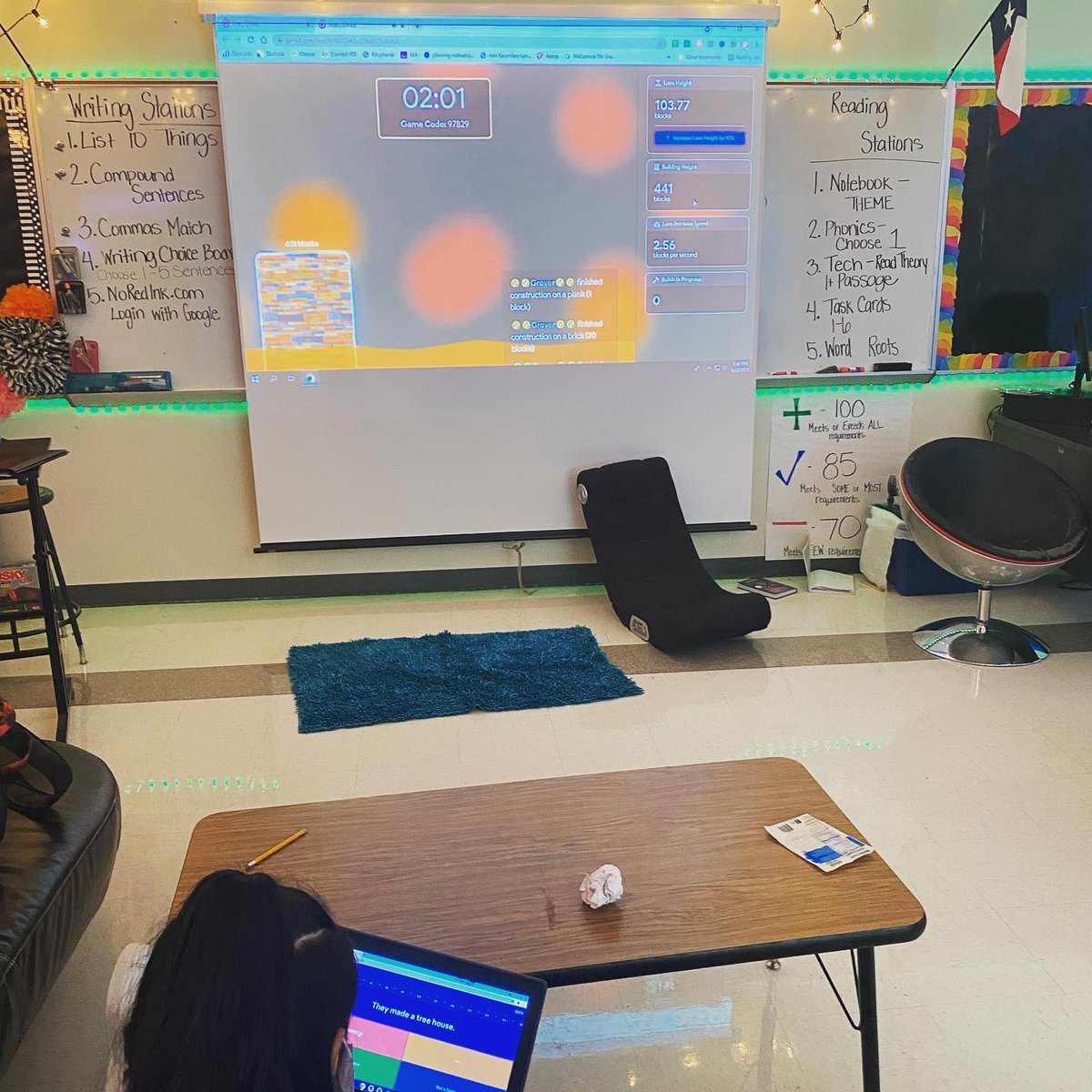 AshMc28's tweet photo. Just a little “The Floor Is Lava” @gimkitofficial to practice writing complete sentences and end the day! #funinELAR #theygetSOintoit #7thgrade #middleschool #teachersofinstagram https://t.co/pyq9Gm7Avk