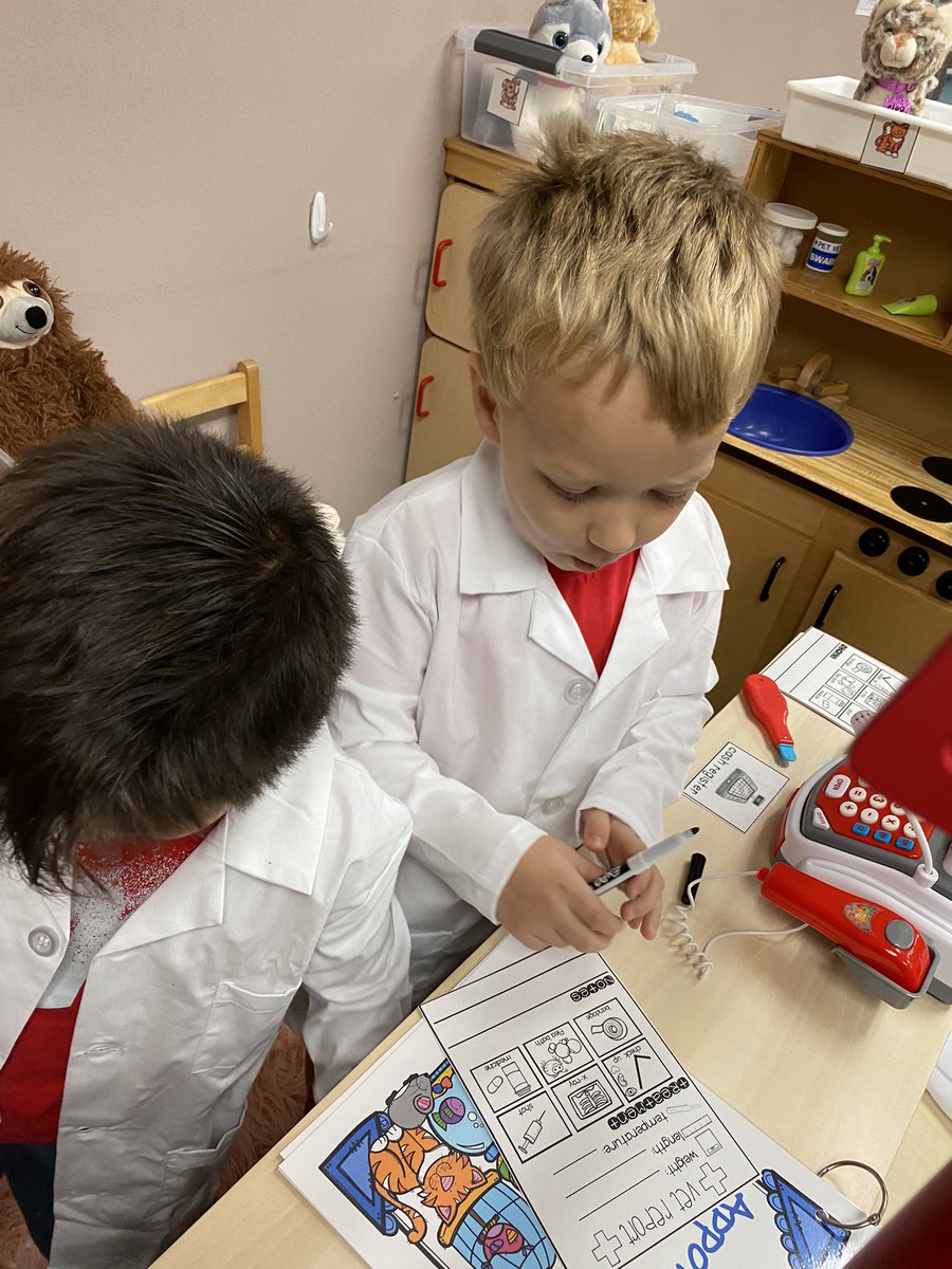 Ms. Gonzalez (@ms_gs_littles) on Twitter photo Pretend play at its best! This week we are learning all about community helpers so we turned out pretend center into an animal hospital and the littles are proving to be amazing vets. 💖<a href="/CFISDKeith/">Keith Elementary</a> #letthemplay #ThisIsKeith Pretend play at its best! This week we are learning all about community helpers so we turned out pretend center into an animal hospital and the littles are proving to be amazing vets. 💖<a href="/CFISDKeith/">Keith Elementary</a> #letthemplay #ThisIsKeith
