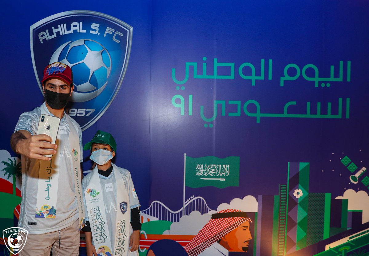 Alhilal_FC's tweet photo. 🇸🇦احتفال #الهلال في واجهة الرياض 😍💙

#هي_لنا_دار 
#اليوم_الوطني_السعودي https://t.co/yP9W0RAhT0