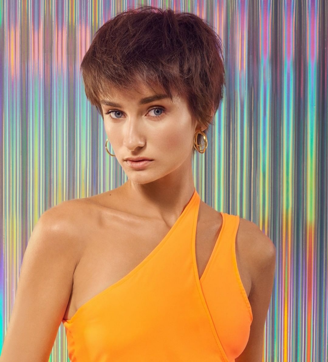 yeahlouix's tweet photo. Olga w nowej fryzurze be like #topmodel https://t.co/U0utE31qUo