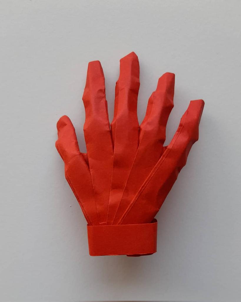 Happy Birthday Nick Cave! Red Right Hand (based on a skeleton hand by Jeremy Shafer). Folded by me. #origami #hand #origamihand #redrighthand #redrighthandfiles #letlovein #nickcave #susiecave #nickcaveandthebadseeds #warrenellis @nickcave @redhandfiles