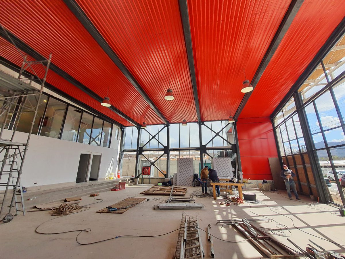 Con gran alegría queremos compartir fotos de los avances que presenta la construcción de nuestro cuartel.