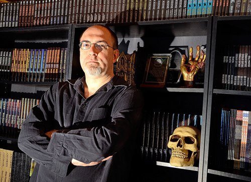 Happy Birthday to the living legend, Mr. Brian Keene!! 