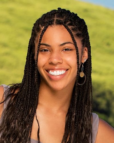 adrianneromcel2's tweet image. #Survivor These 4 RANNNNNN this Premiere IKTR!!!!👸🏼👸🏽👸🏾👸