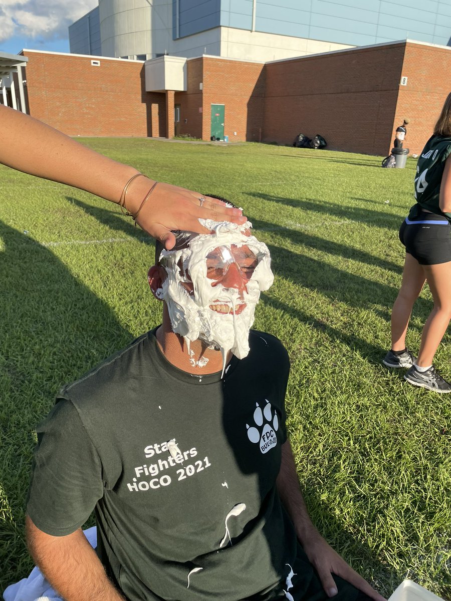 EvanaFretterd's tweet photo. Things got insane at the insanity games @FPCHS @FPCSGA #makingmemories #FPChoco2021 https://t.co/iA3CAKmRqo