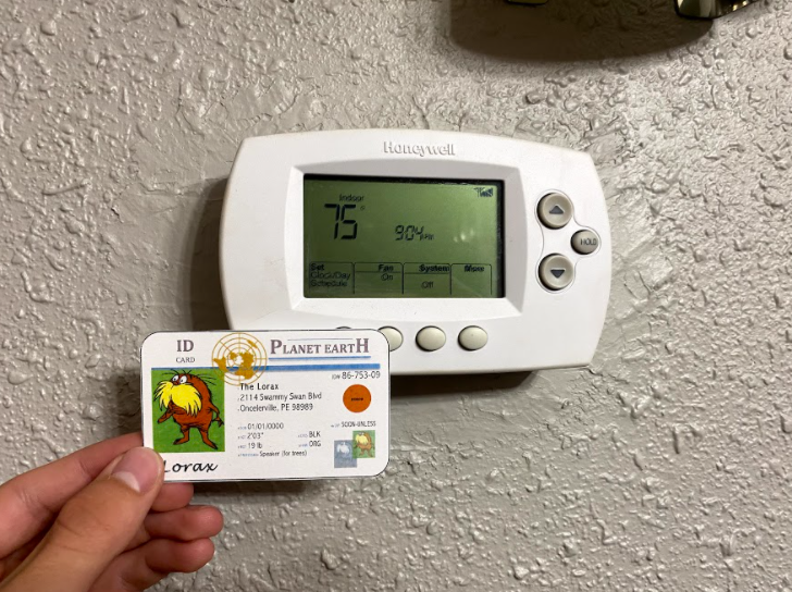 Turning off your A/C during cool days in the fall can reduce your energy consumption. Franklin receives its energy by burning coal at power plants which releases CO2 into the atmosphere. Lowering your energy consumption can reduce your carbon footprint! #apesintro <a href="/franklinlorax/">APES Project Lorax</a>